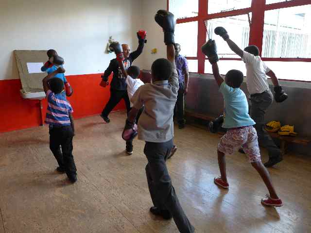 Boxing club for deprived youth in Johannesburg preventing violence