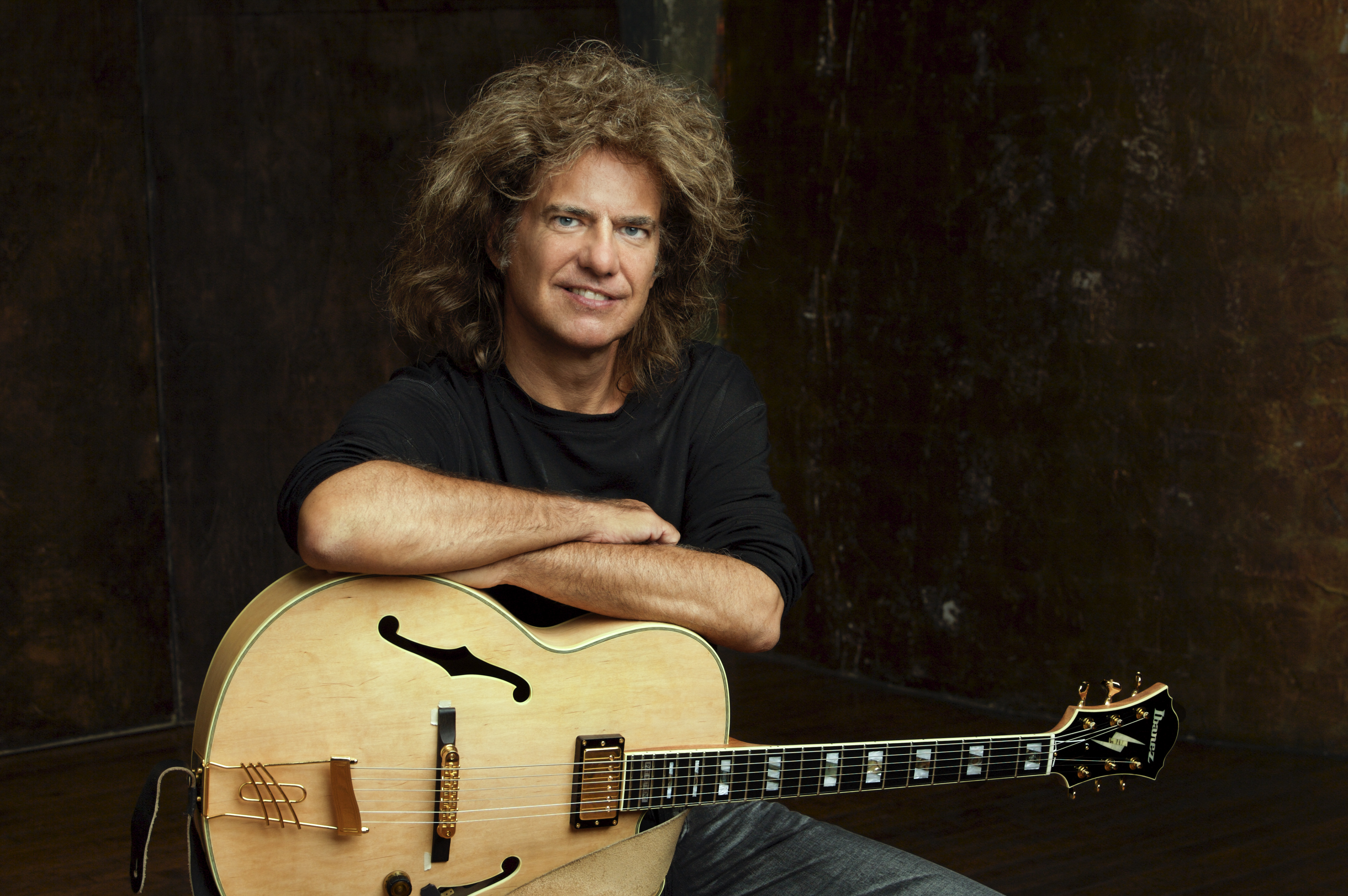 Photo of Pat Metheny by Jimmy Katz
